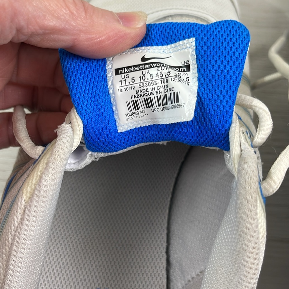 Nike Air Golf Shoes - Picture 9 of 9